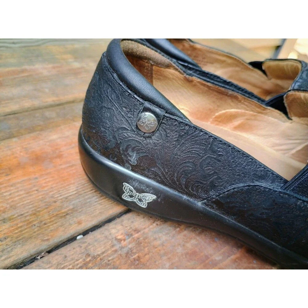 Alegria Keli KEL-431 Women Embossed Paisley Black Leather Clog Shoes 41 / 10.5